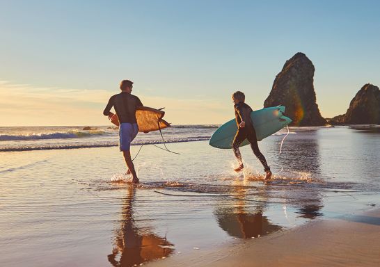 Surfing at Glasshouse Rocks in Narooma, Batemans Bay and Eurobodalla, South Coast