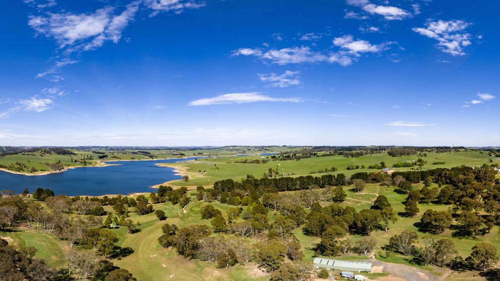 Scenic grounds of Oberon Golf Club in Oberon, Blue Mountains