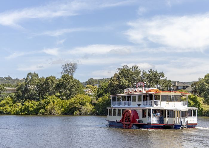 Nepean Belle Paddlewheeler