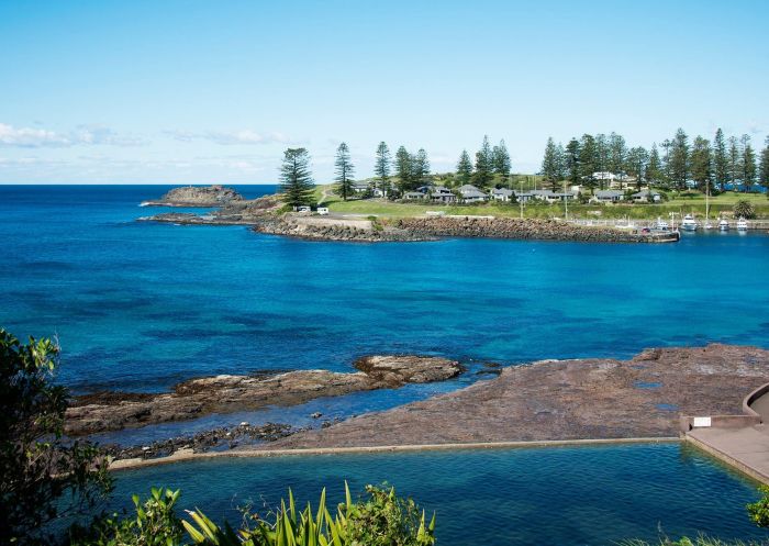 Continental Rock Pool, Kiama View of Continental Rock Pool, Kiama
