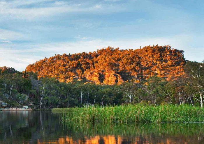 Picturesque Dunns Swamp at Ganguddy campground - Wollemi National Park